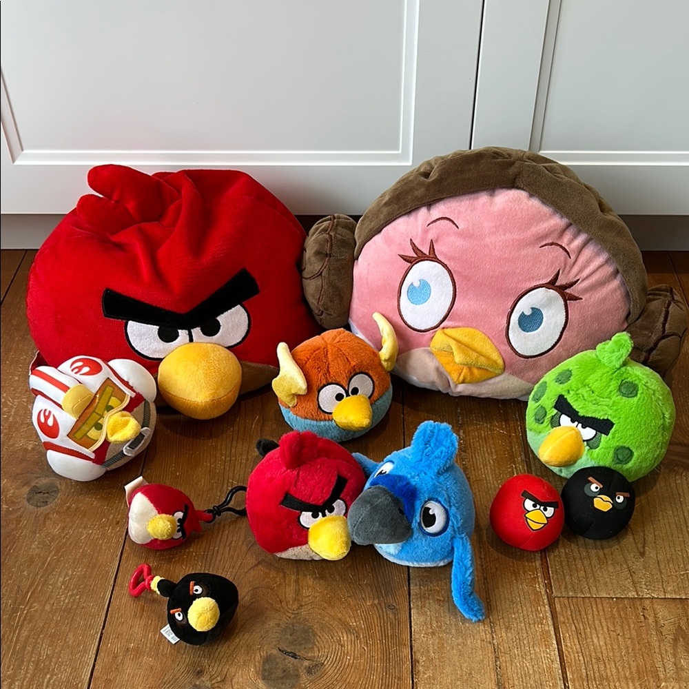 Angry Birds lot of 11 plush